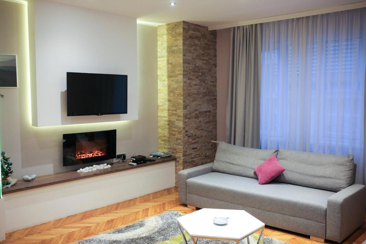 Chimney Modern Apartment Novi Sad Esterno foto