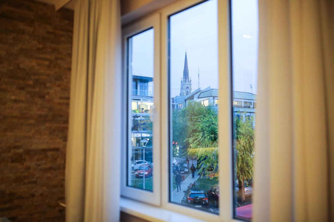 Chimney Modern Apartment Novi Sad Esterno foto